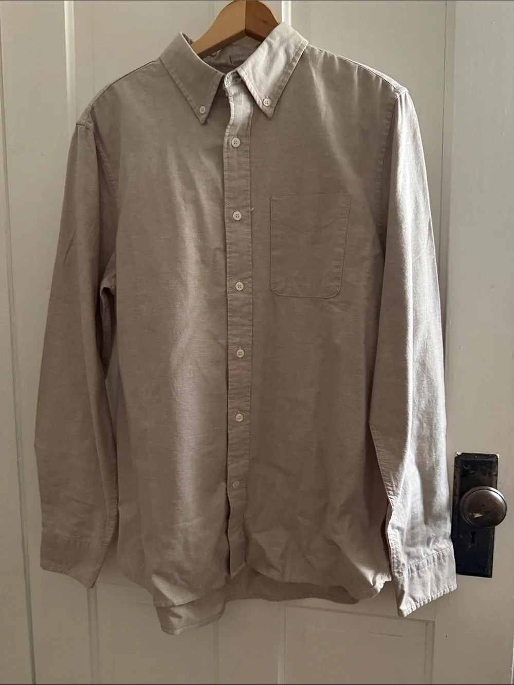 Banana Republic Men's Light Brown Button-Down Shirt
